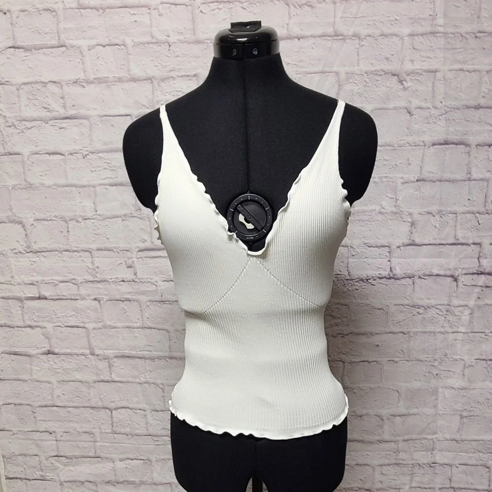Intimately Free People White Ribbed Seamless Cami V-Neck Lettuce Edge M/L NWT